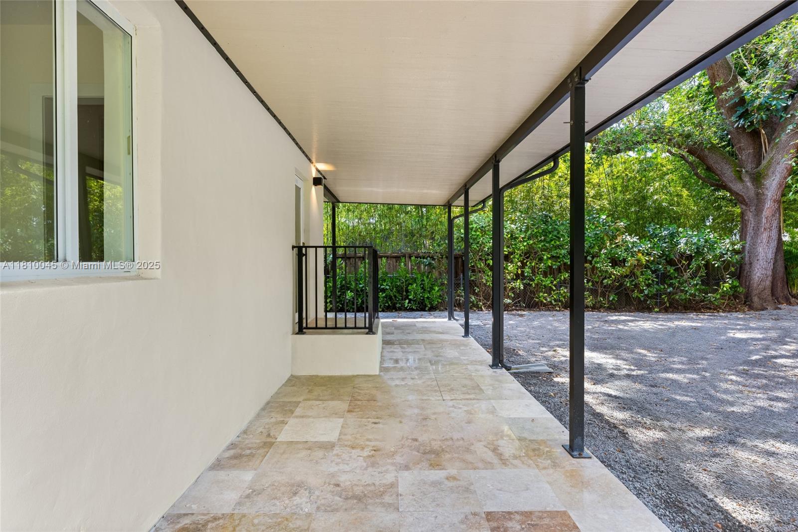 COLUMBIA PARK CORR PL - Residential