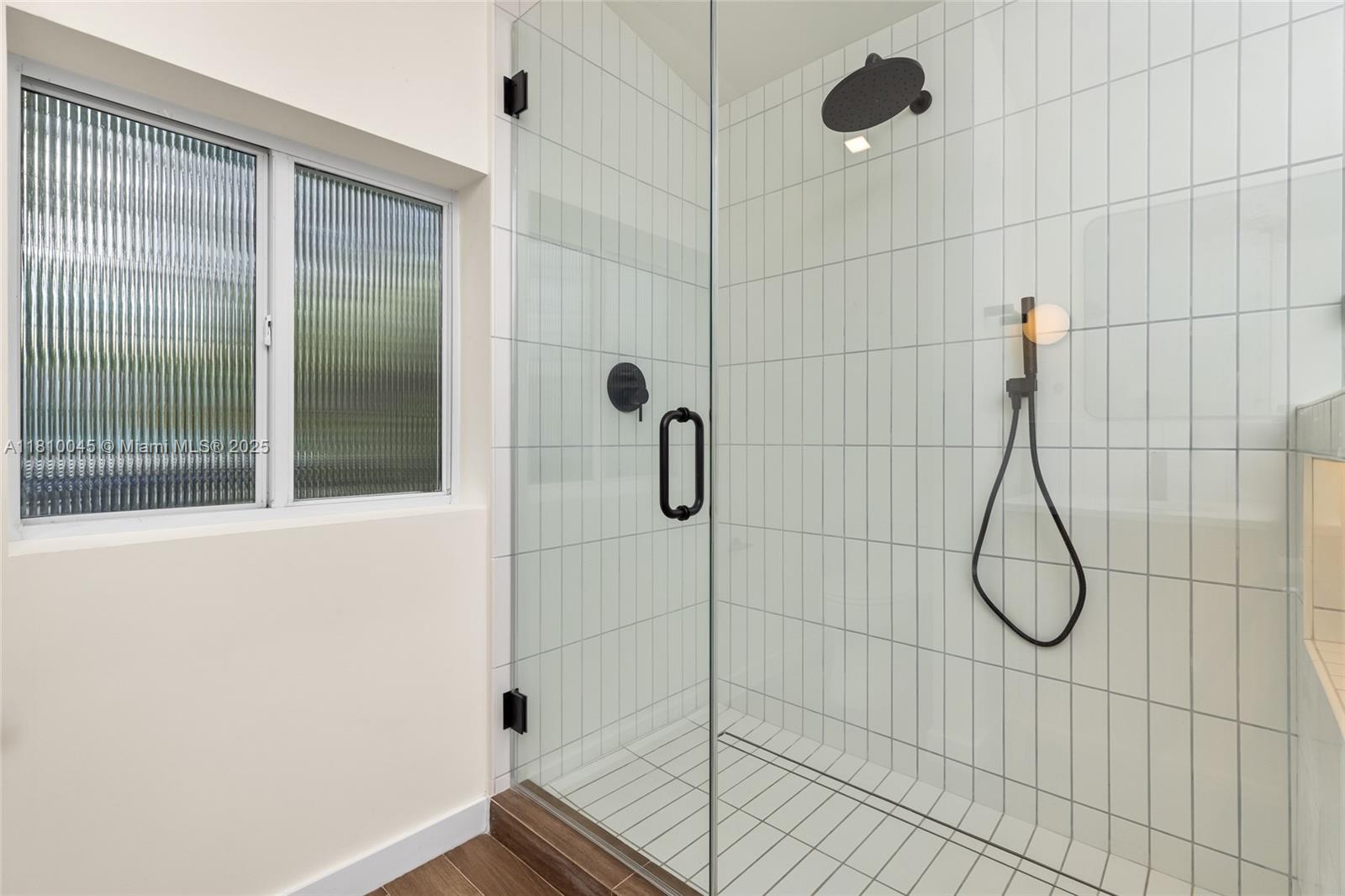 COLUMBIA PARK CORR PL - Residential
