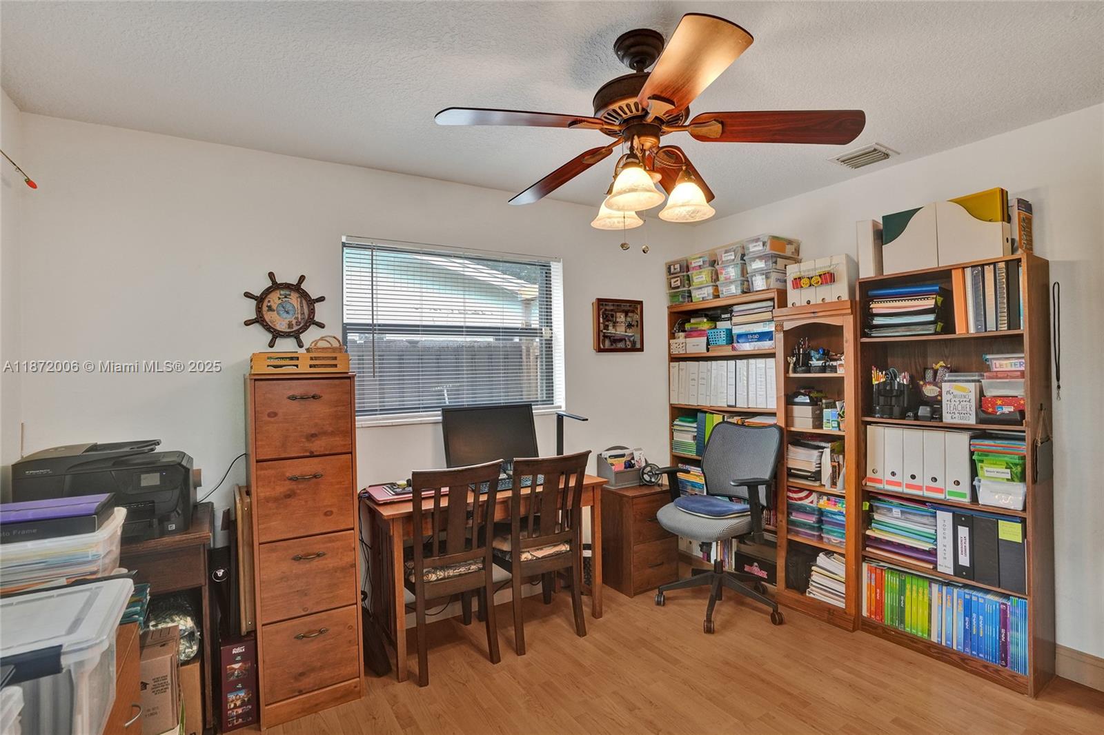 BREEZE HAVEN NO 4 - Residential