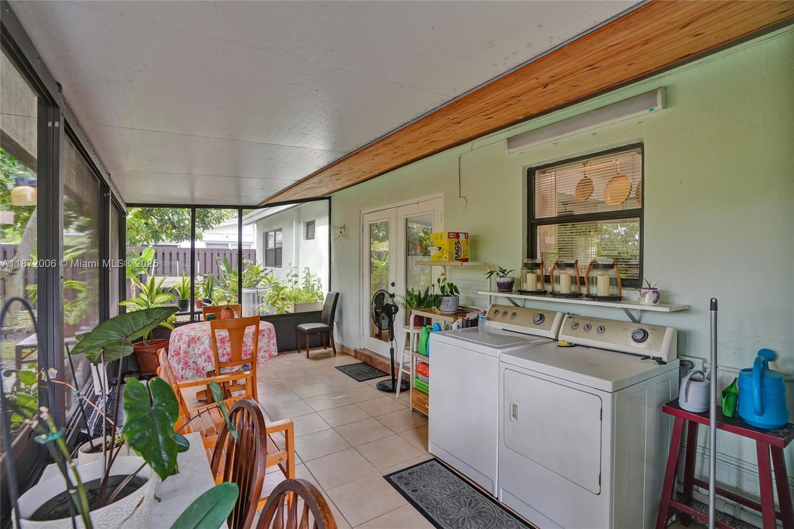 BREEZE HAVEN NO 4 - Residential