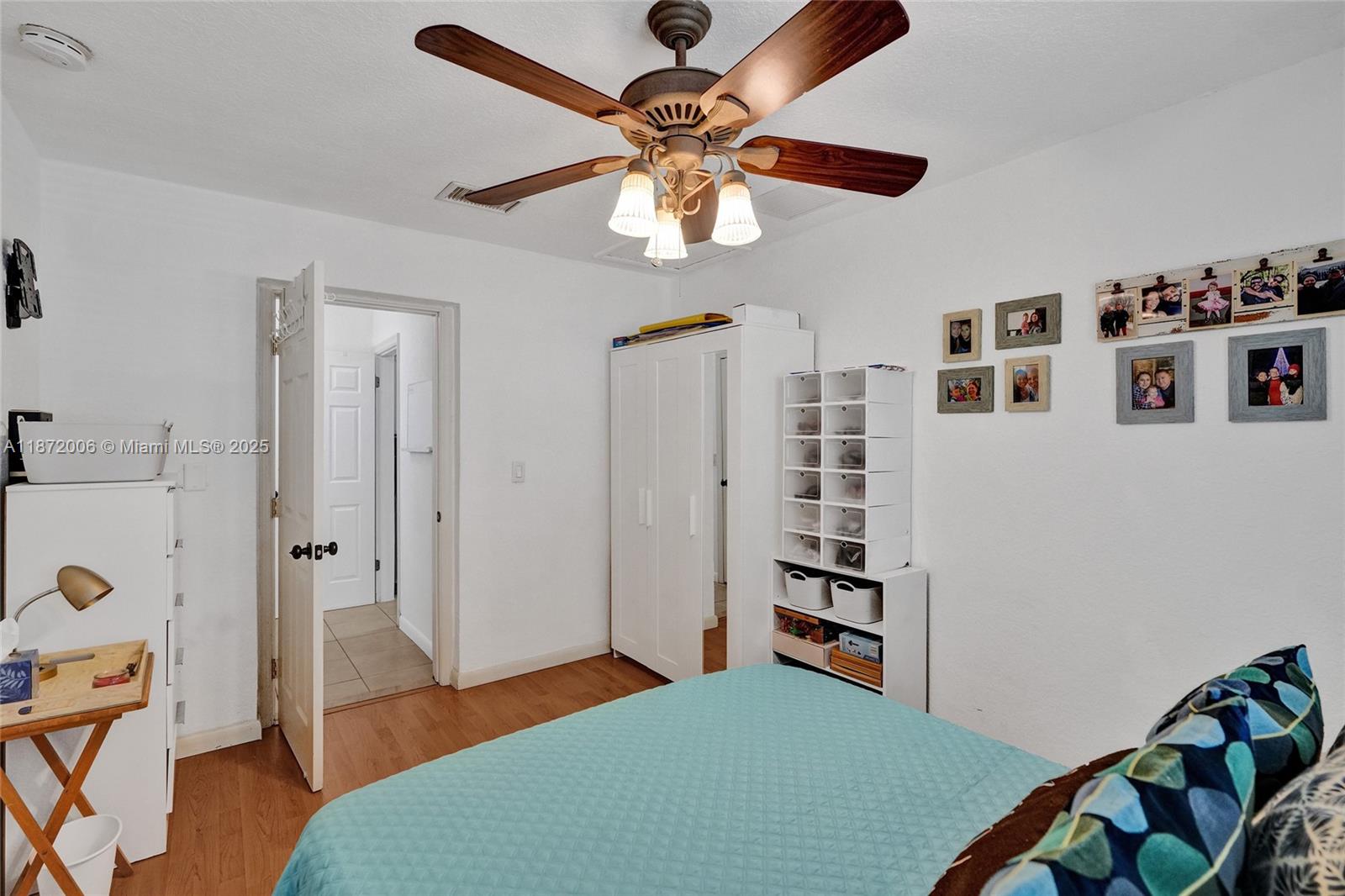 BREEZE HAVEN NO 4 - Residential