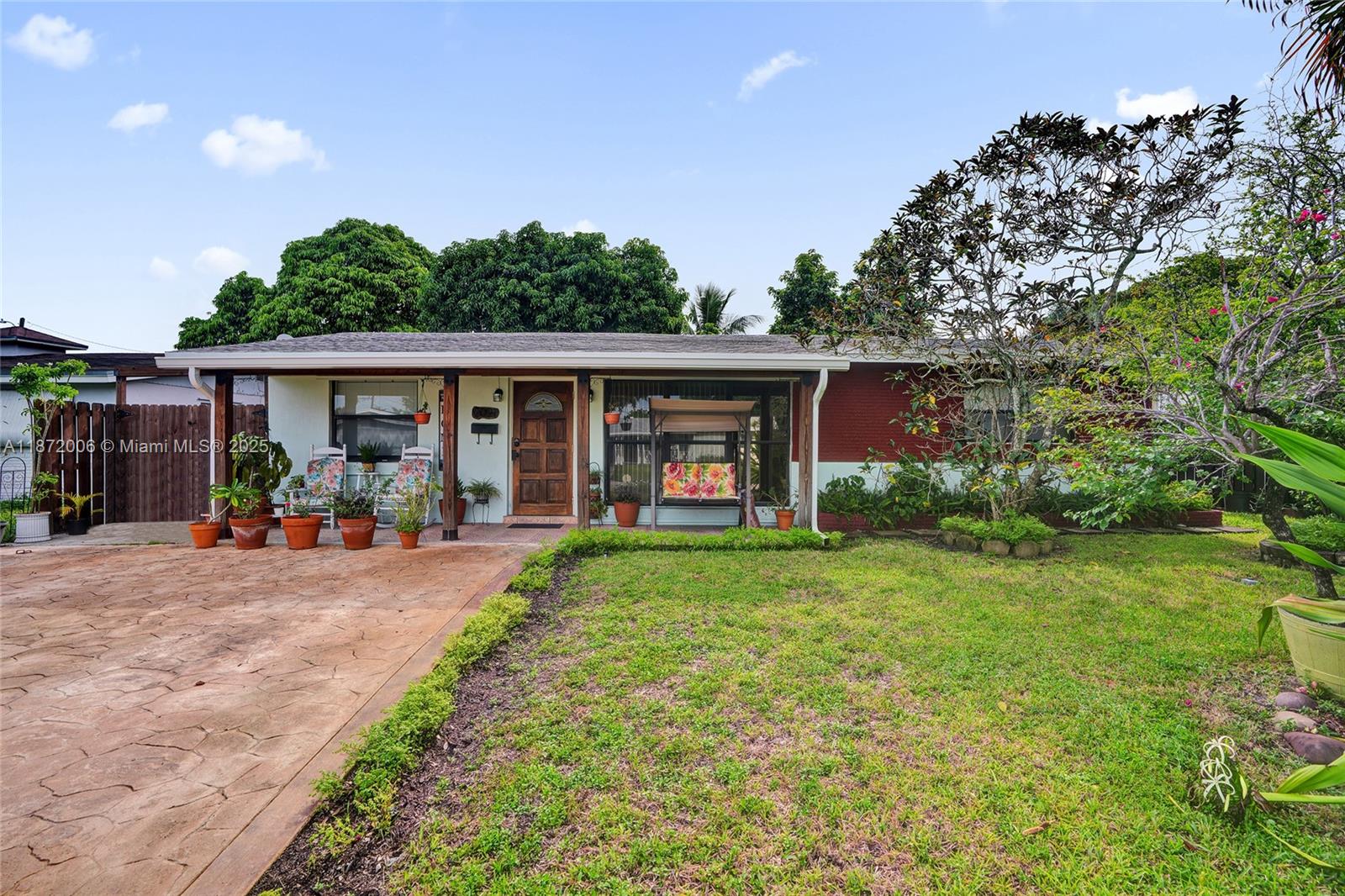 BREEZE HAVEN NO 4 - Residential