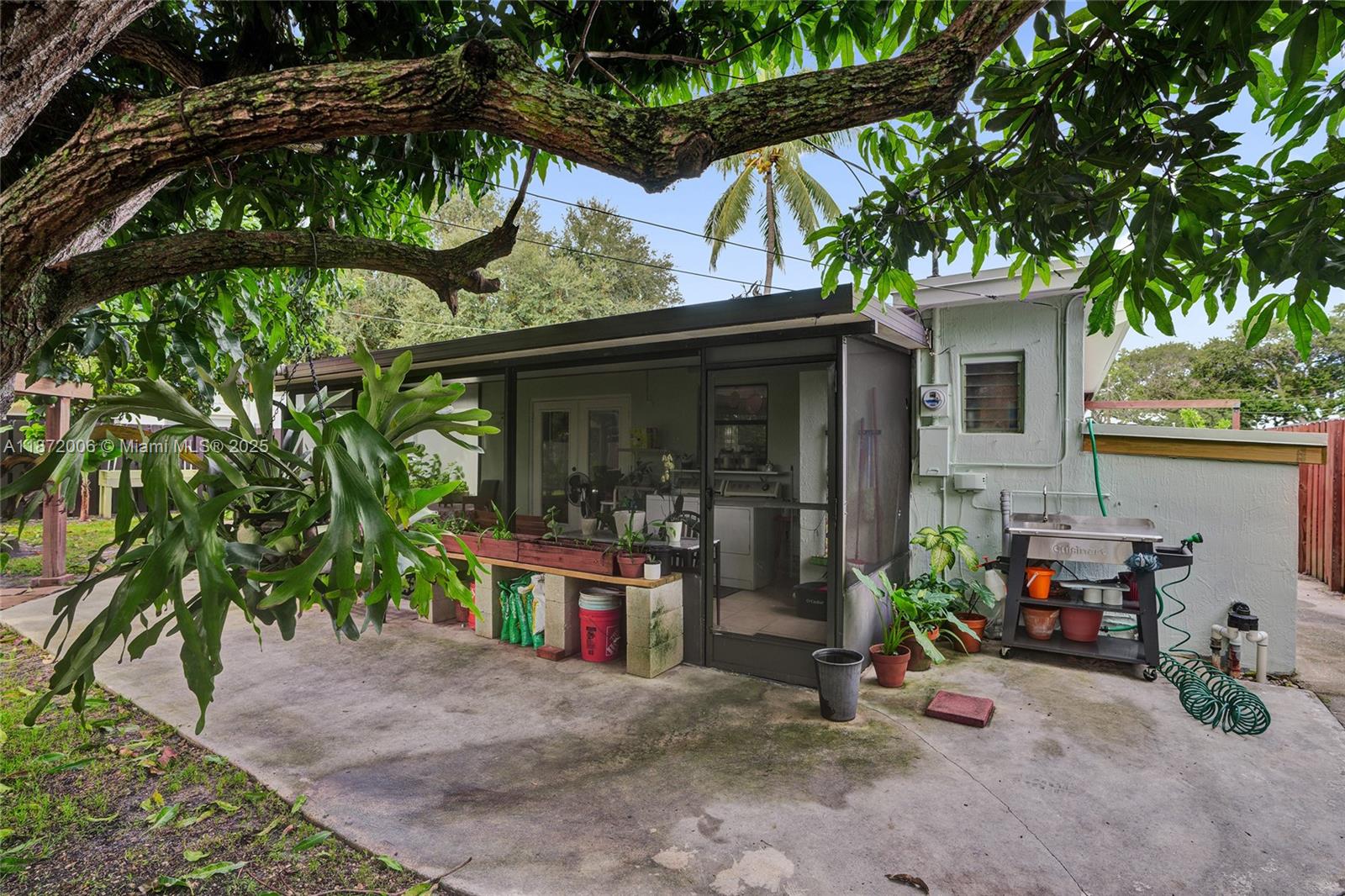 BREEZE HAVEN NO 4 - Residential