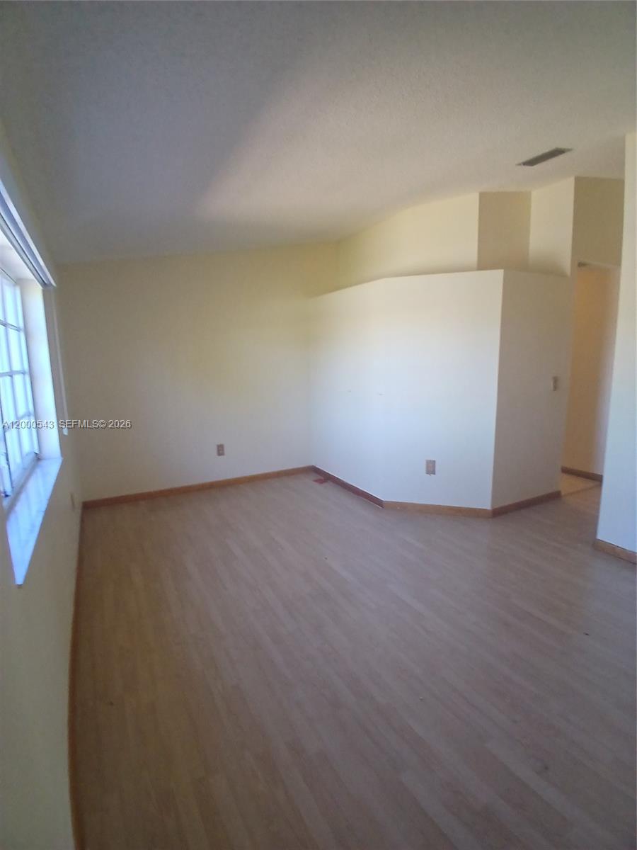 SIENNA VILLAS CONDO - Residential