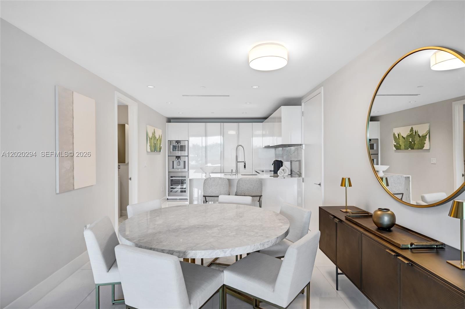 10201 Collins Ave 305