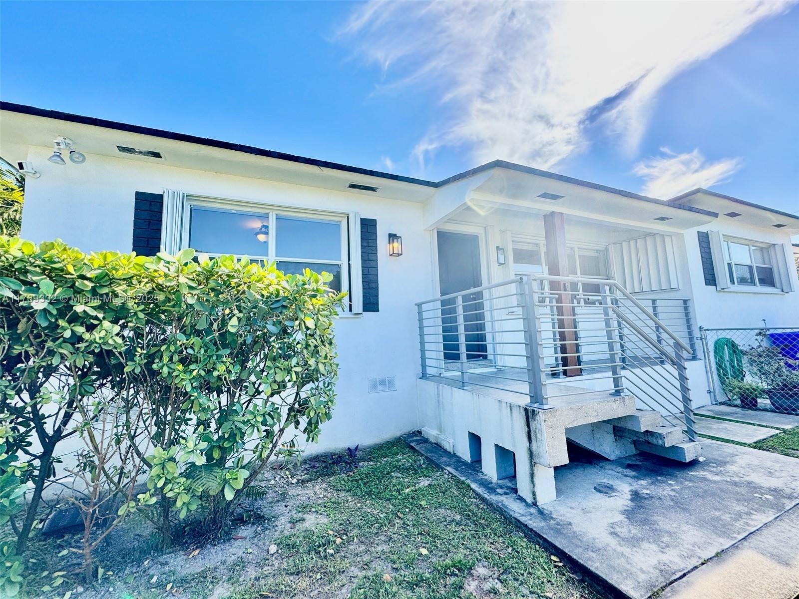 Rental Property at 3098 Nw 5th St Front, Miami, Broward County, Florida - Bedrooms: 2 
Bathrooms: 1  - $2,500 MO.
