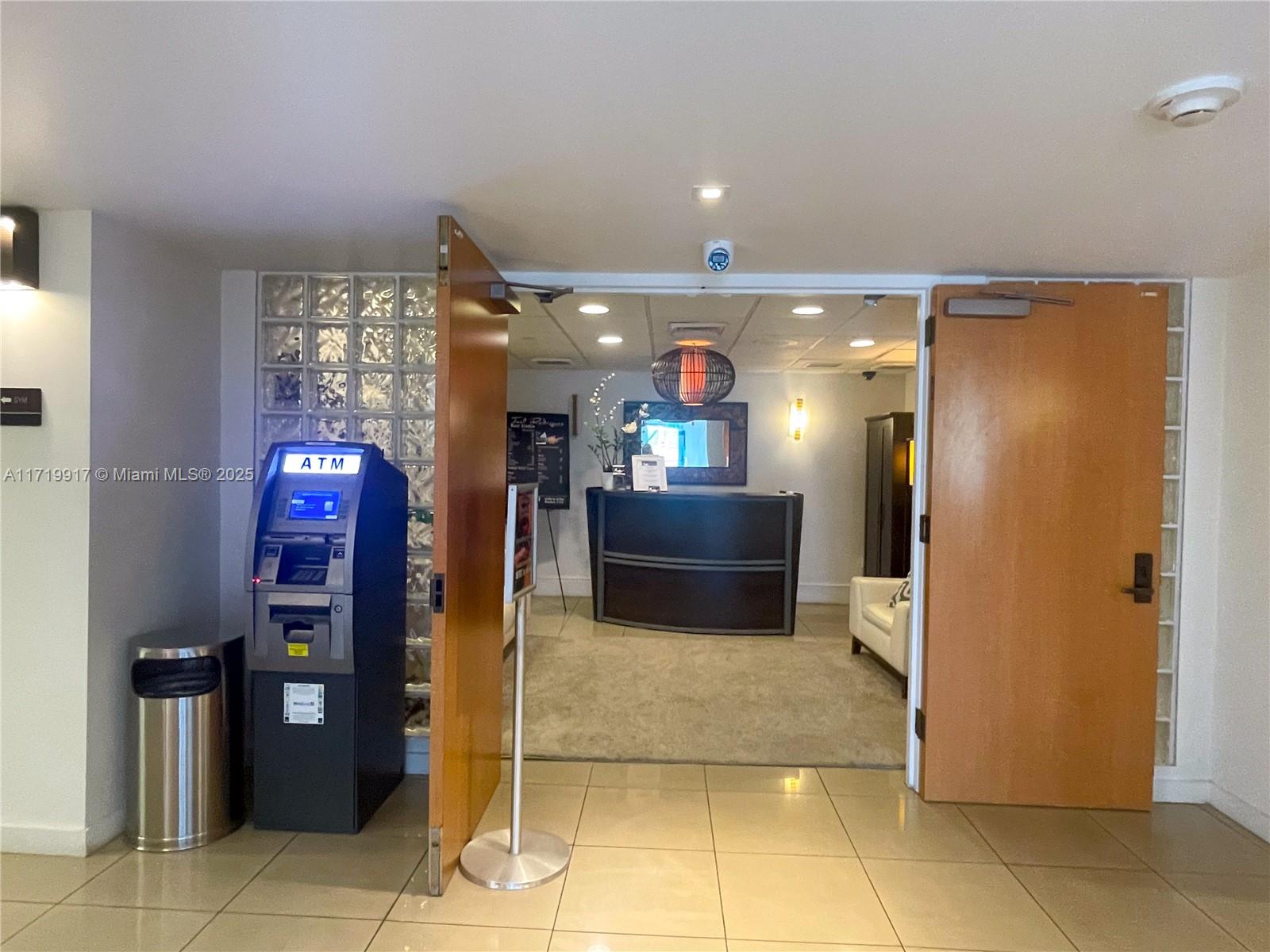 THE FLORIDIAN CONDO - Residential