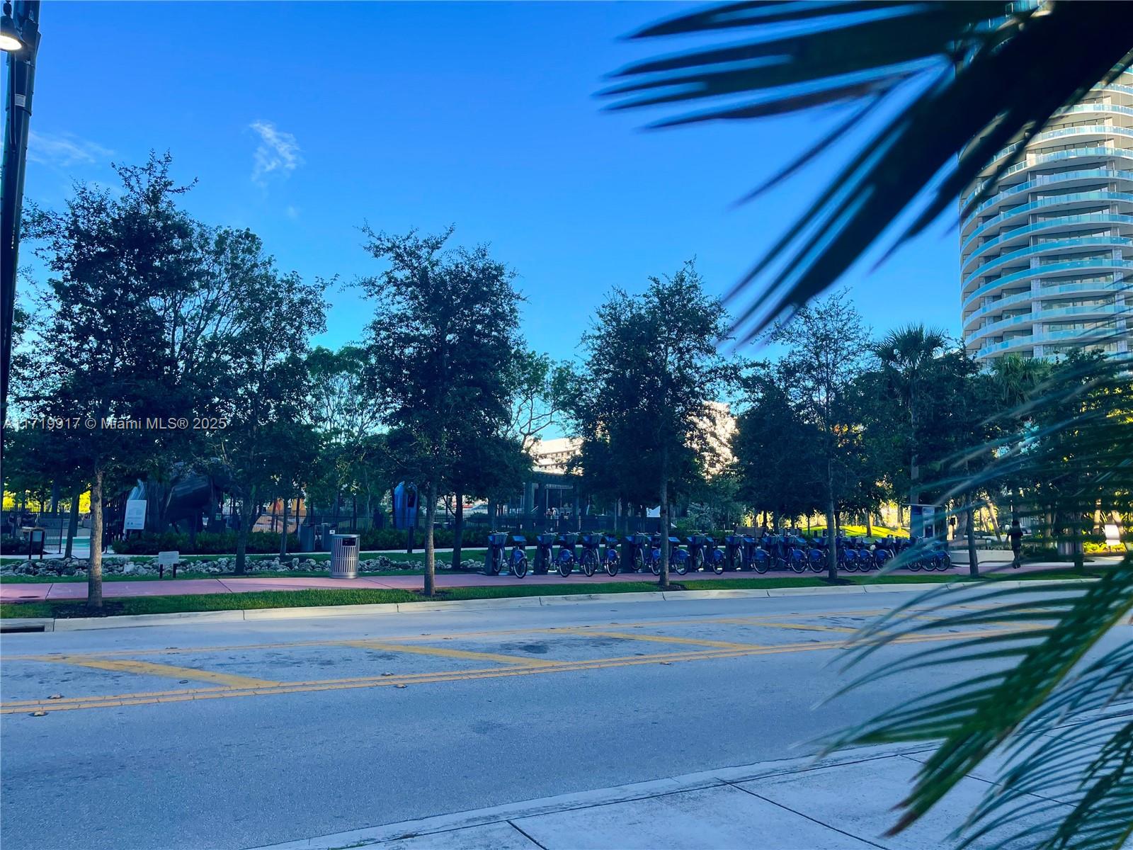 THE FLORIDIAN CONDO - Residential