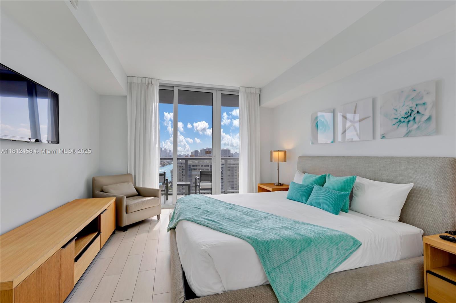 BEACHWALK CONDOMINIUM - Residential