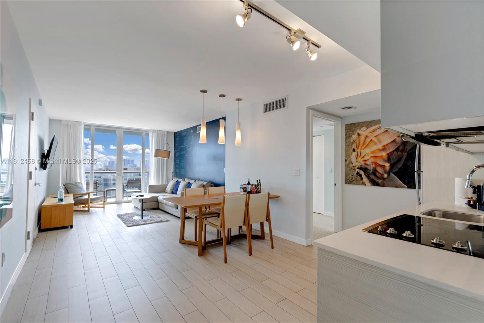 BEACHWALK CONDOMINIUM - Residential