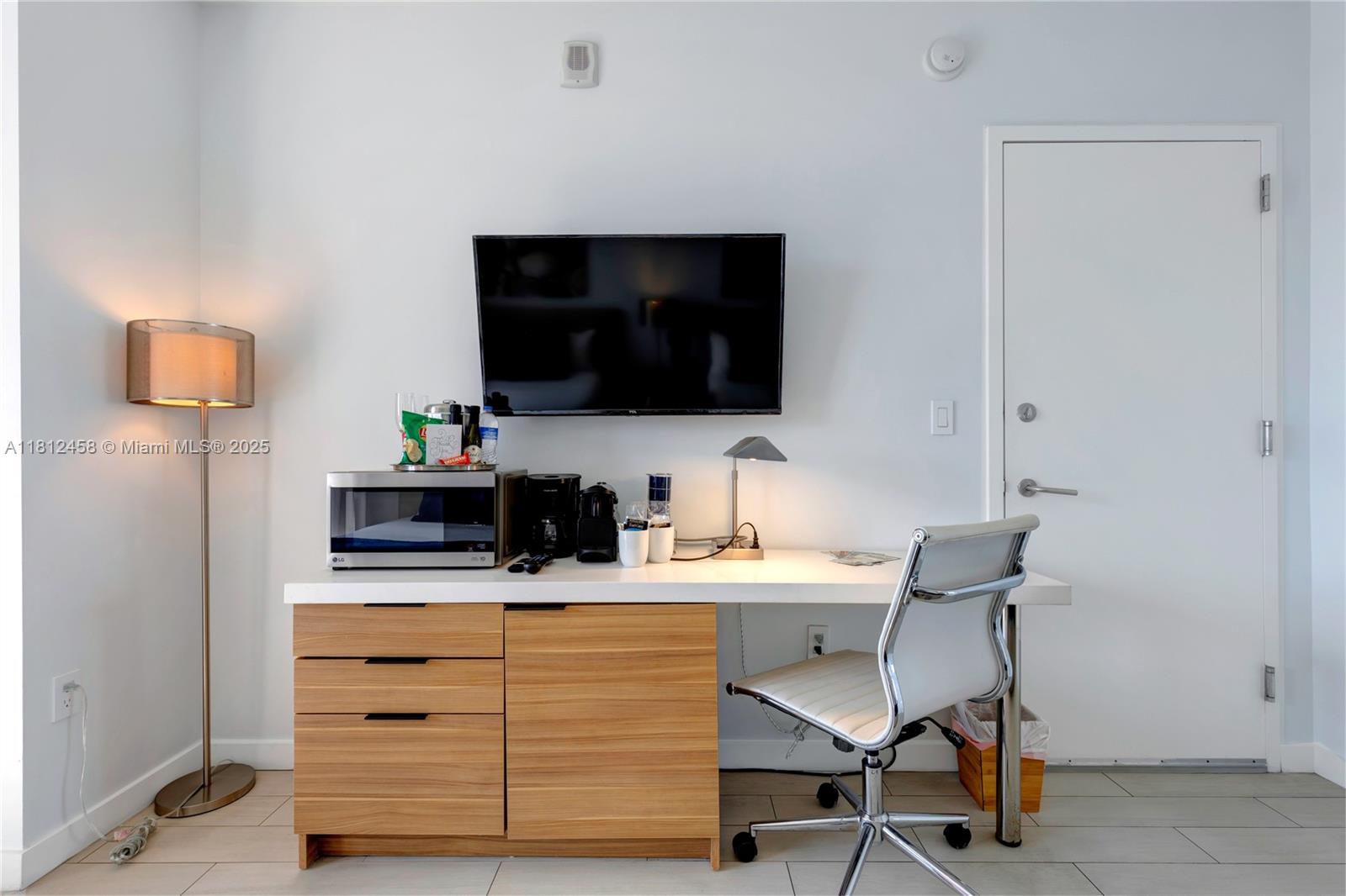BEACHWALK CONDOMINIUM - Residential