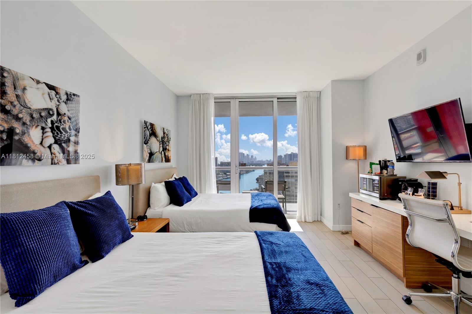 BEACHWALK CONDOMINIUM - Residential