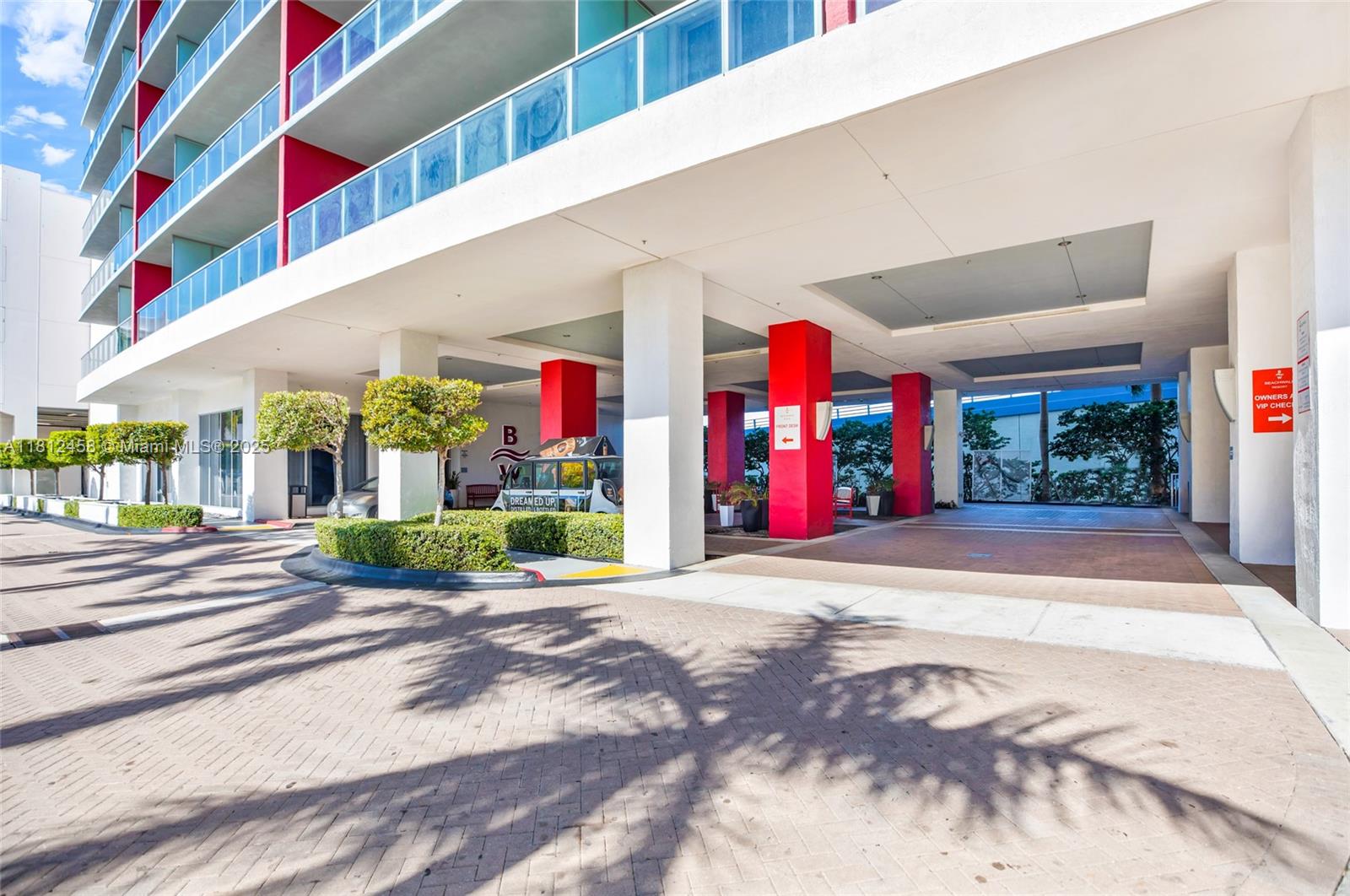 BEACHWALK CONDOMINIUM - Residential