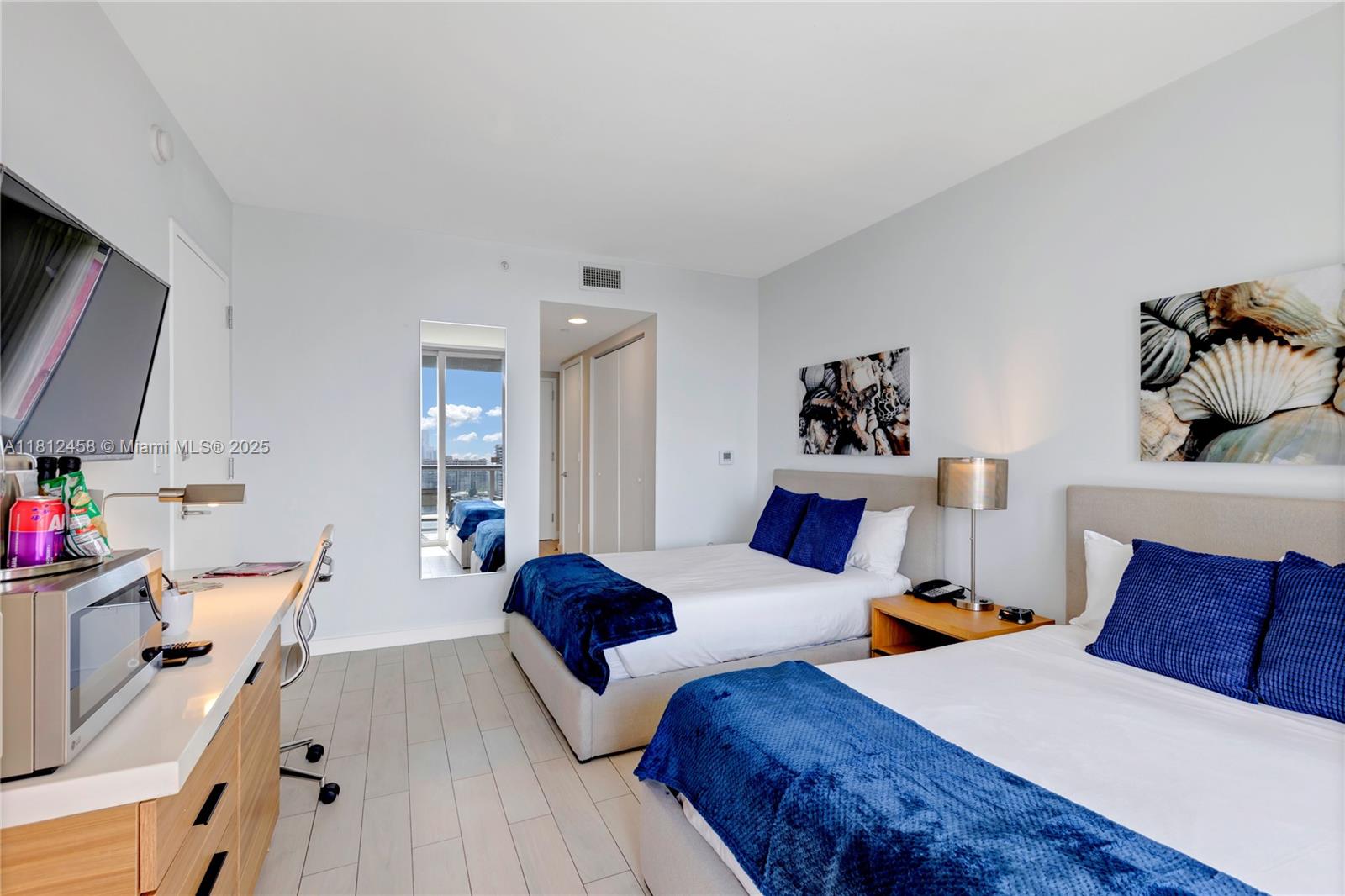 BEACHWALK CONDOMINIUM - Residential
