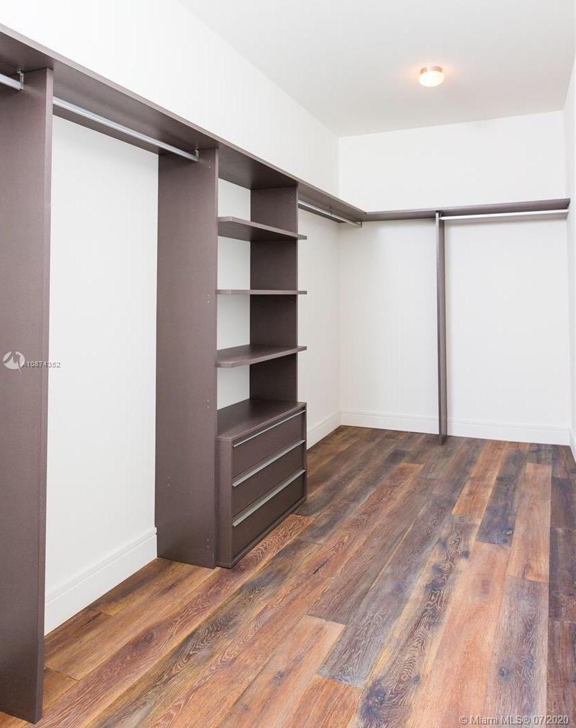 ECHO CONDO - Residential