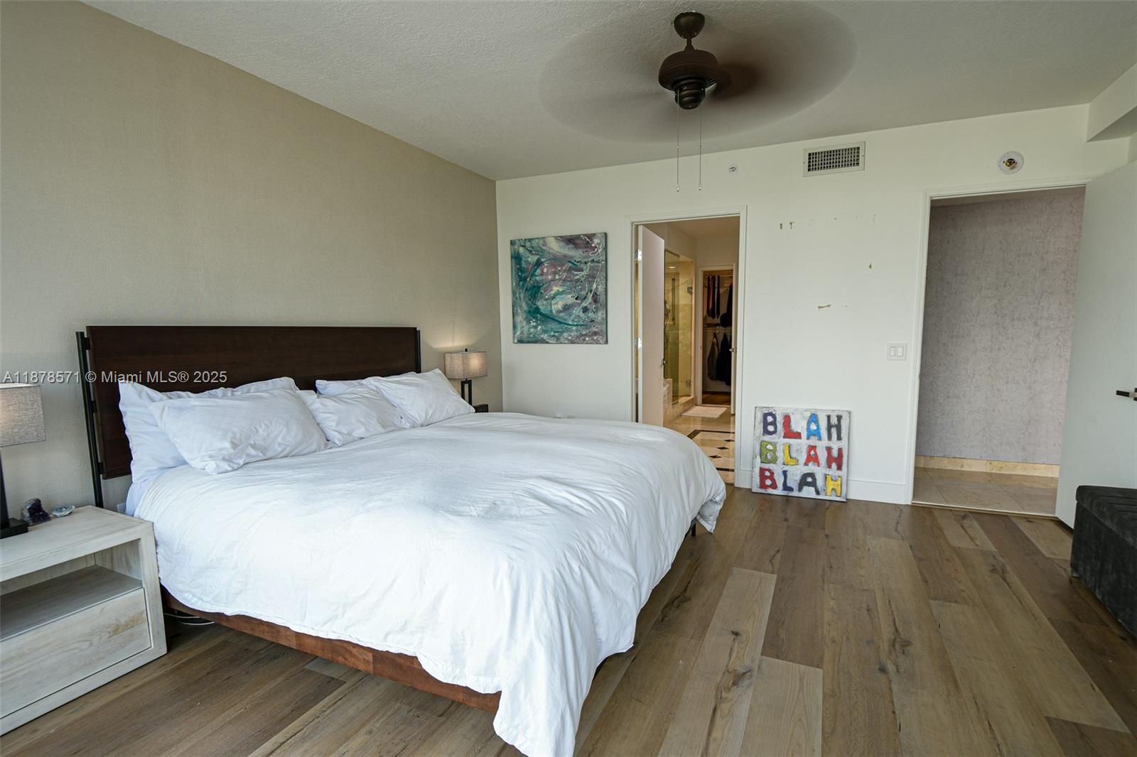 THE PINNACLE CONDO - Residential