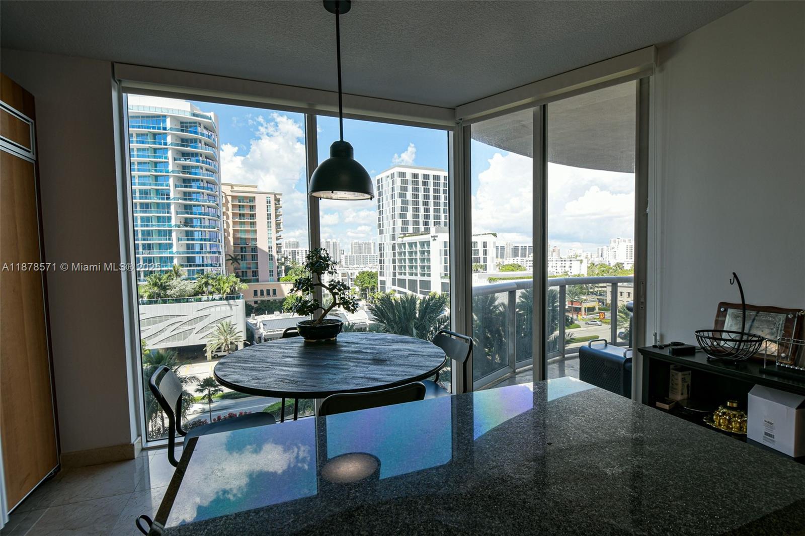 THE PINNACLE CONDO - Residential