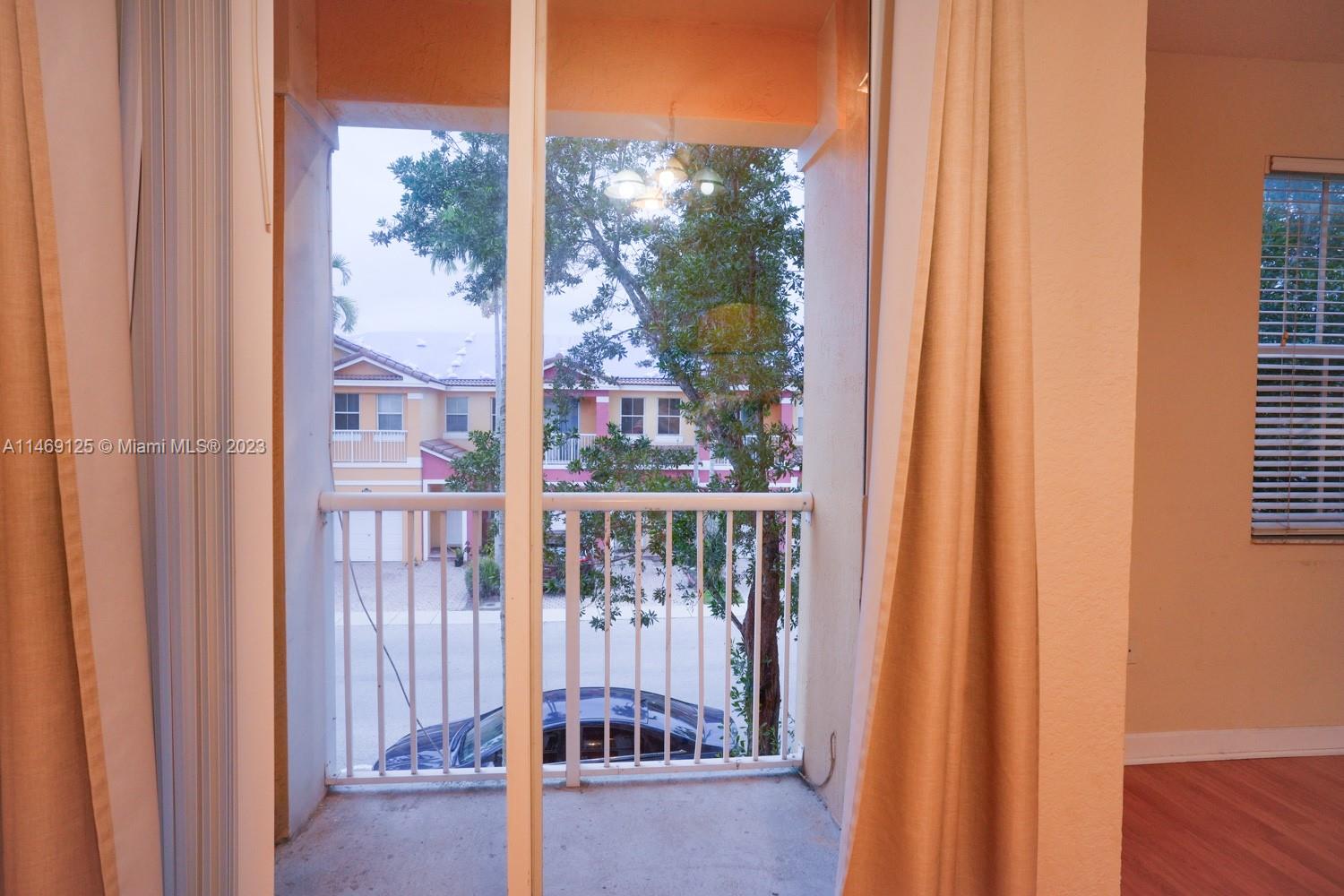 SHOMA COURTYARDS I AT ROY - Residential