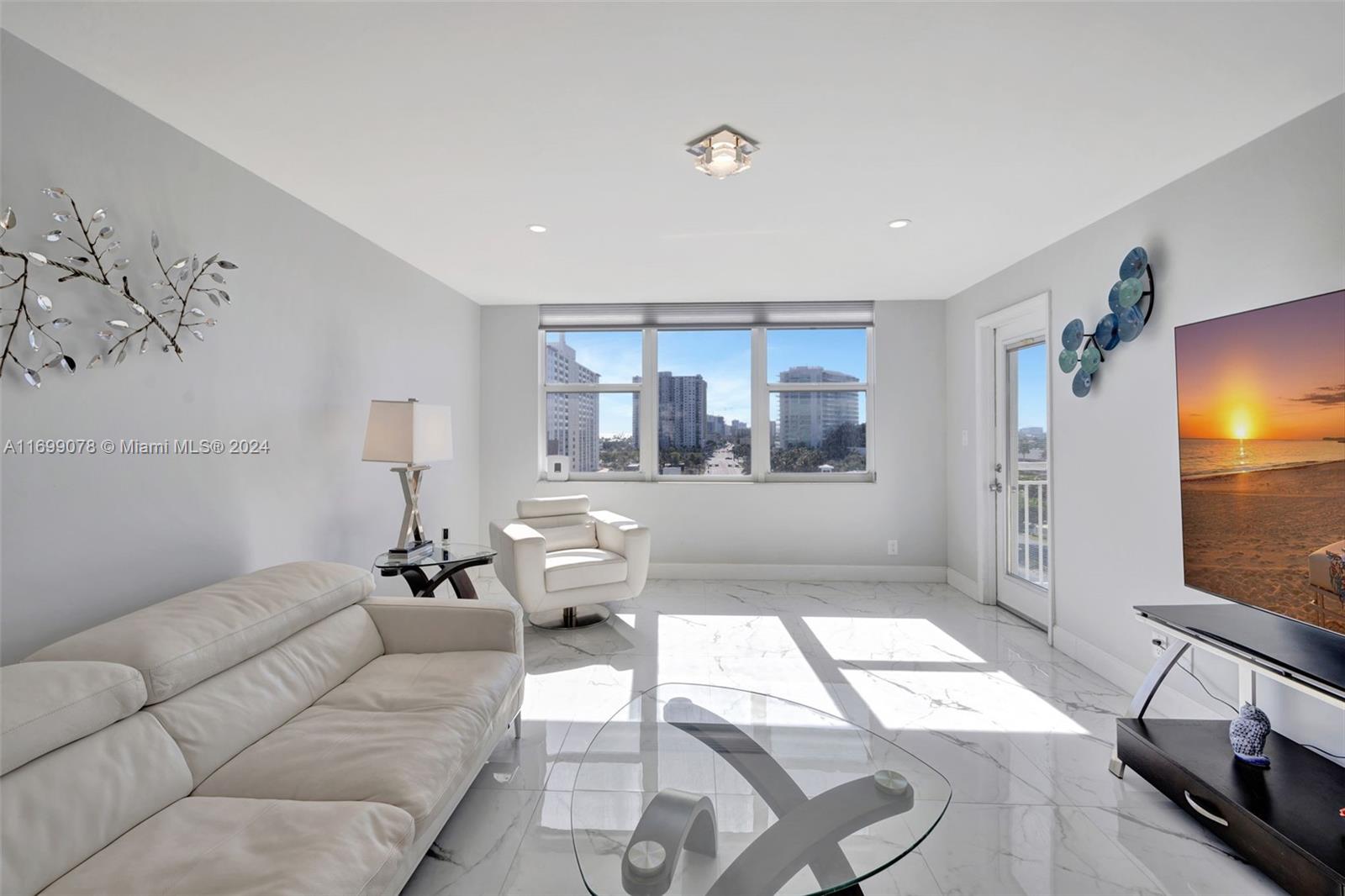 GRANADA HOUSE CONDOMINIUM - Residential