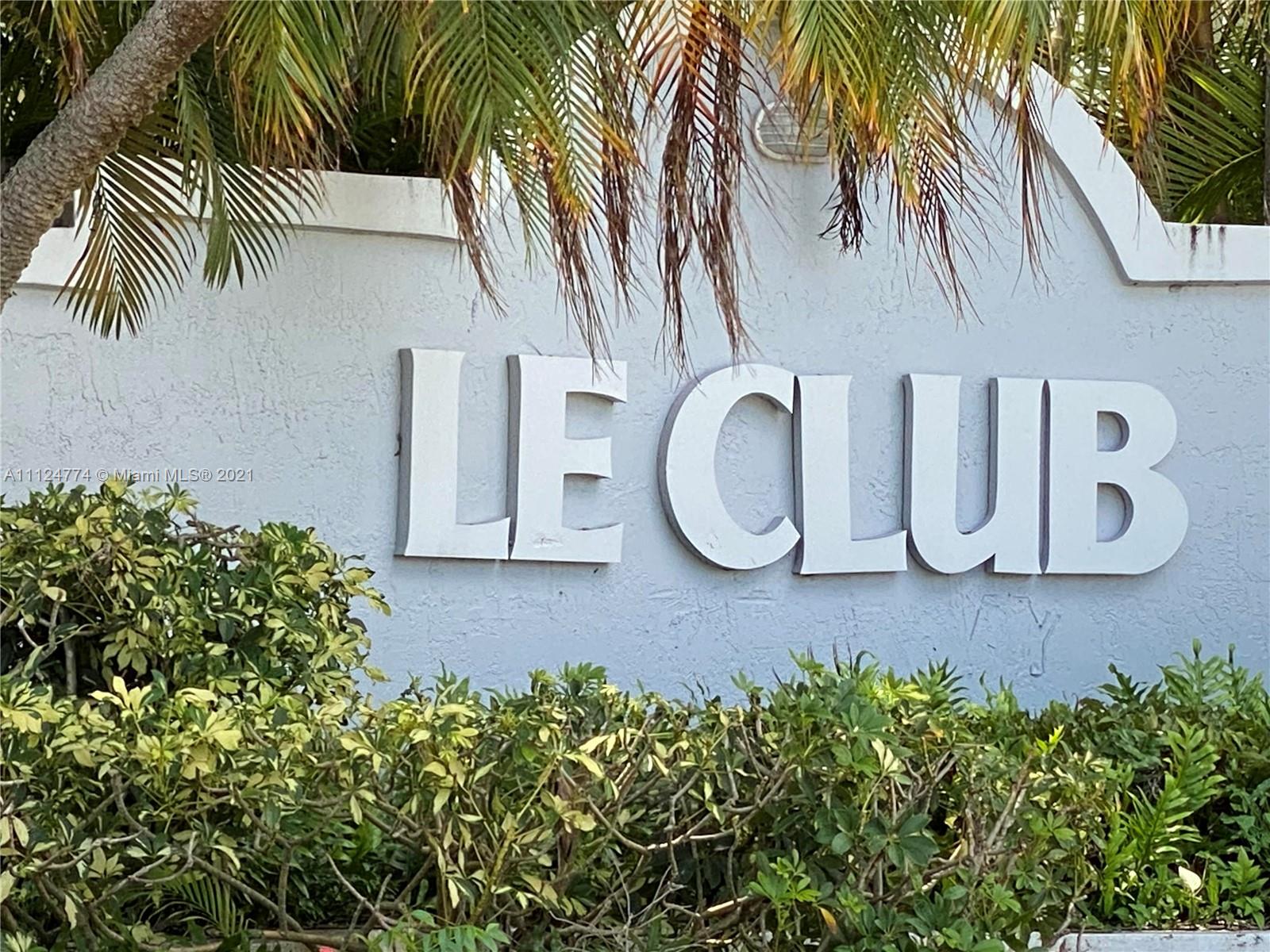 LE CLUB AT OLD CUTLER CON - Residential Lease