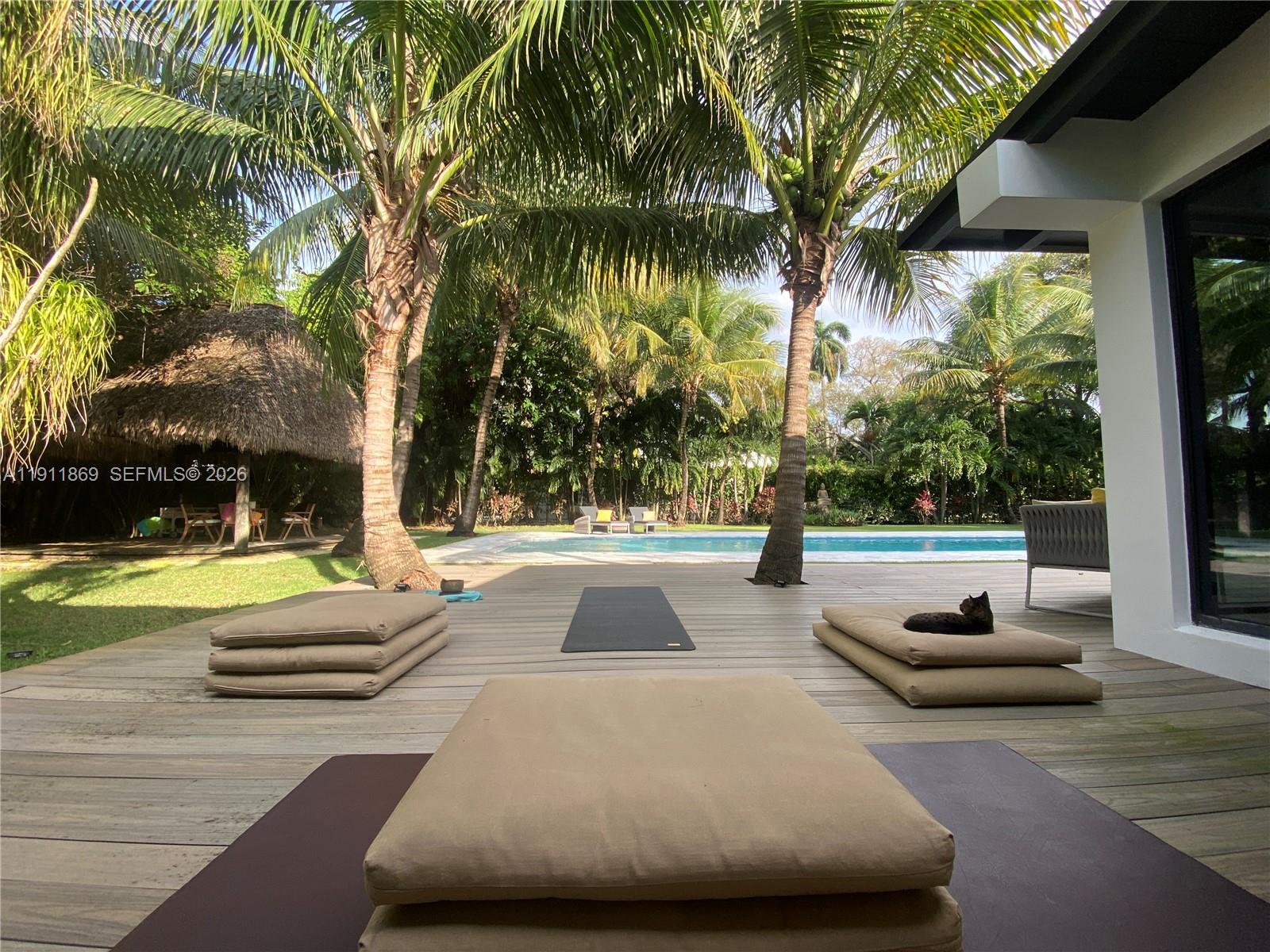 HOMEDALE - Residential