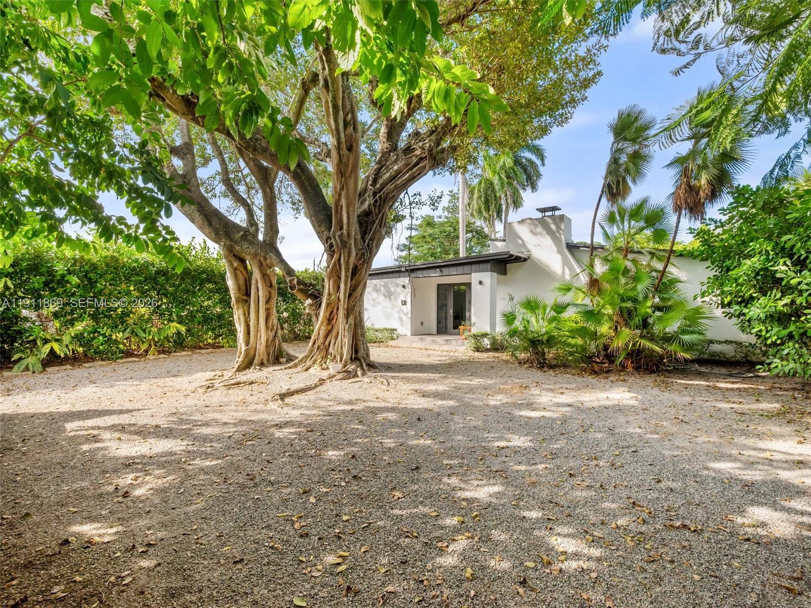 HOMEDALE - Residential