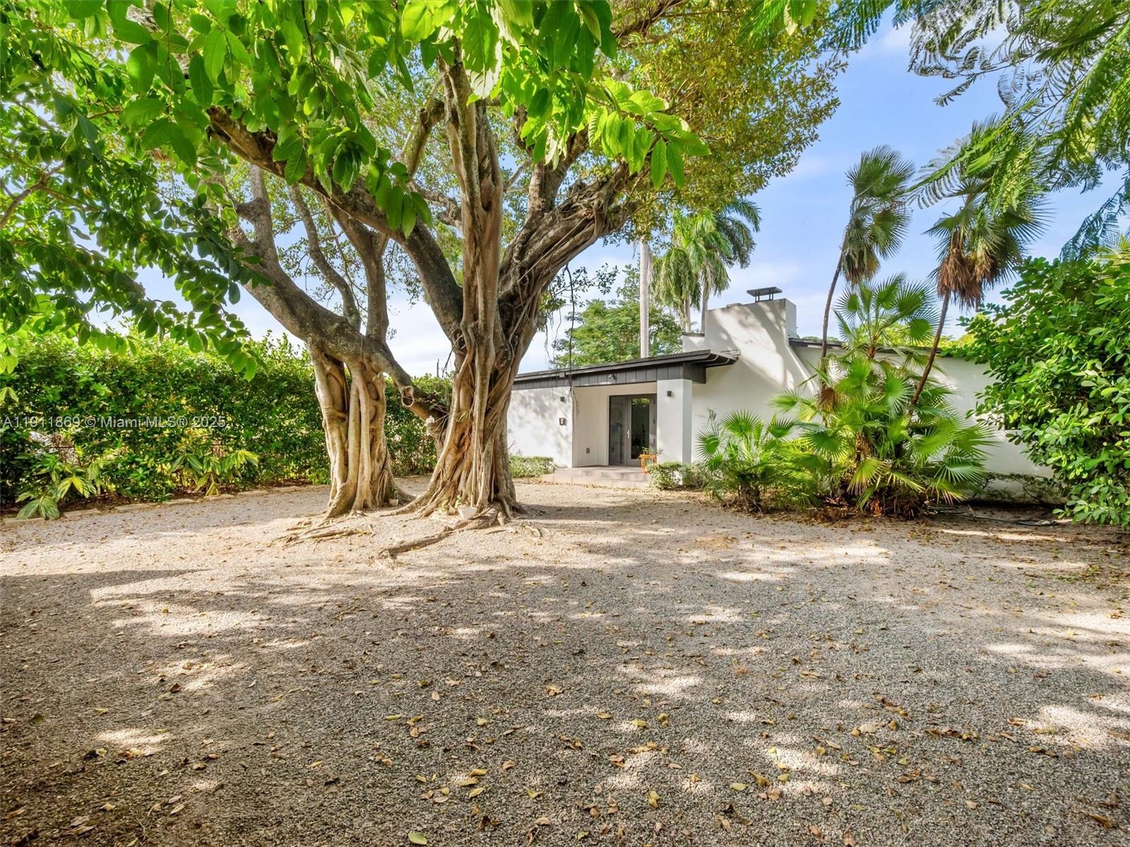 HOMEDALE - Residential