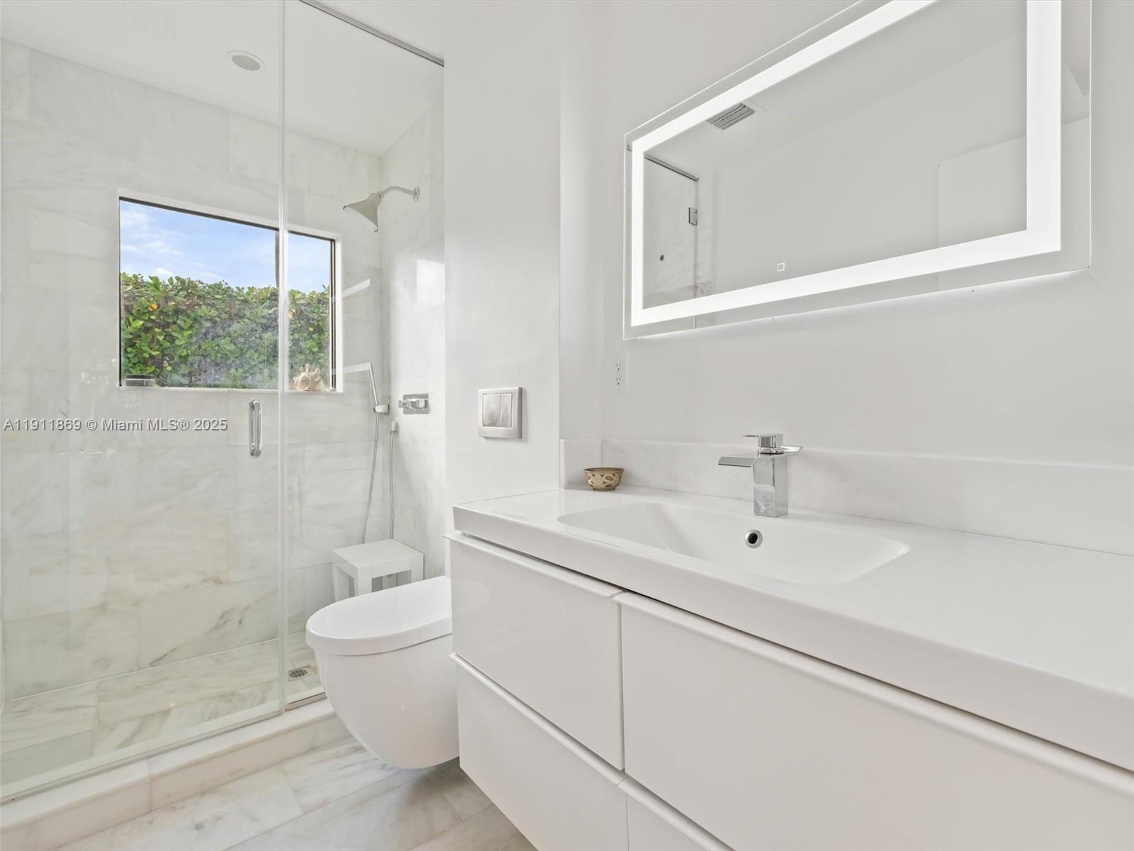 HOMEDALE - Residential