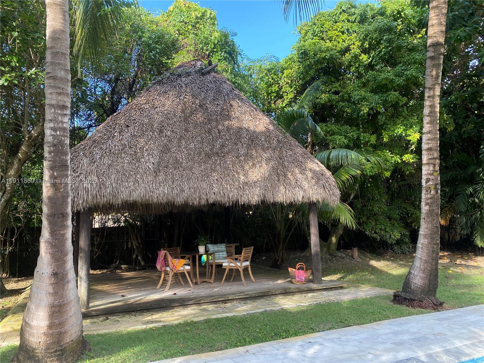 HOMEDALE - Residential