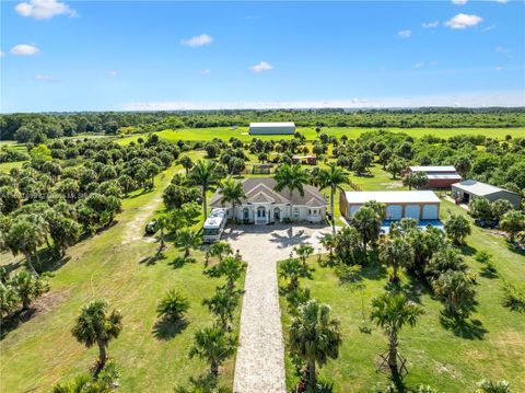 A home in La Belle