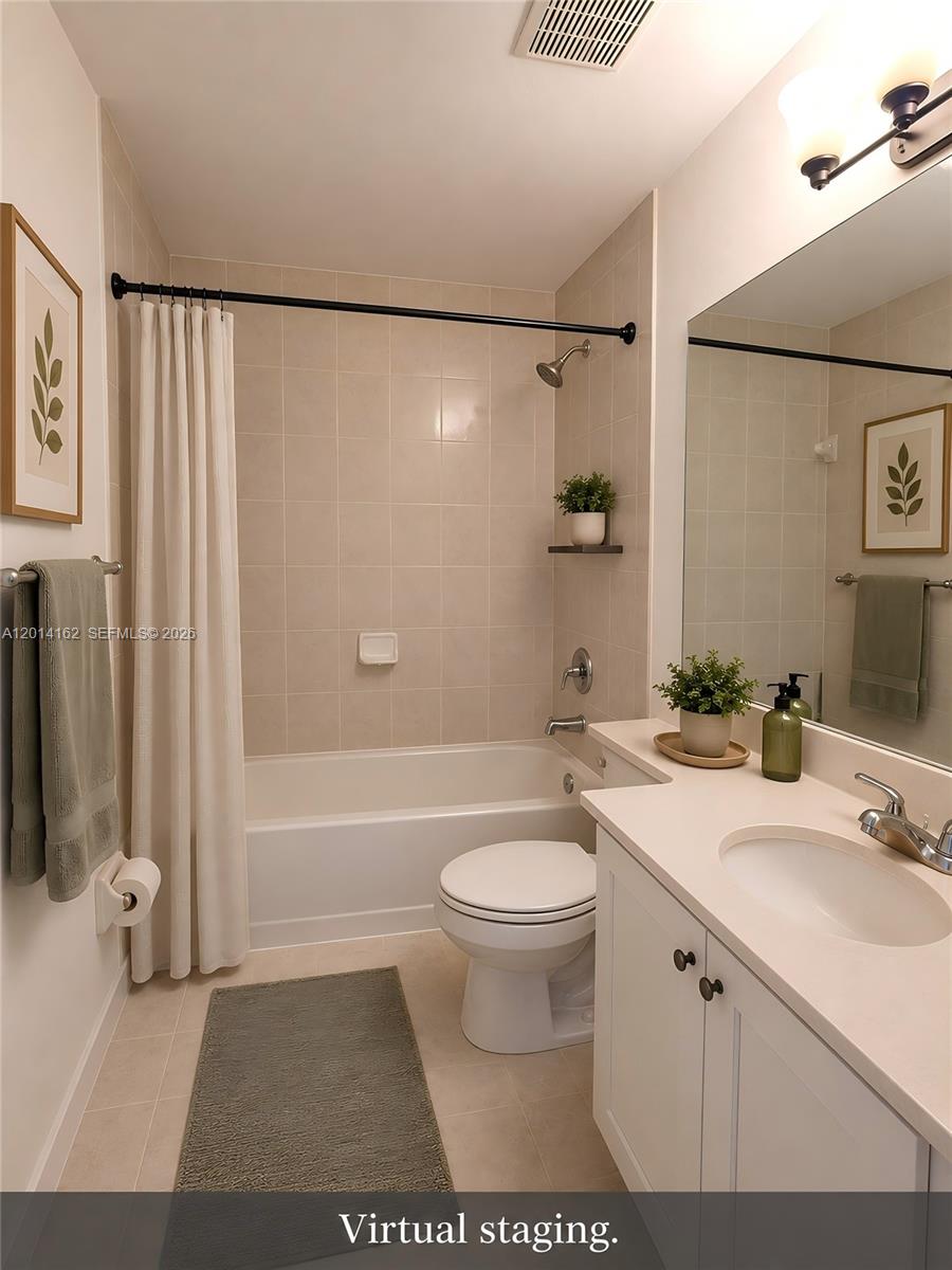 VENETIA VILLAS CONDO - Residential