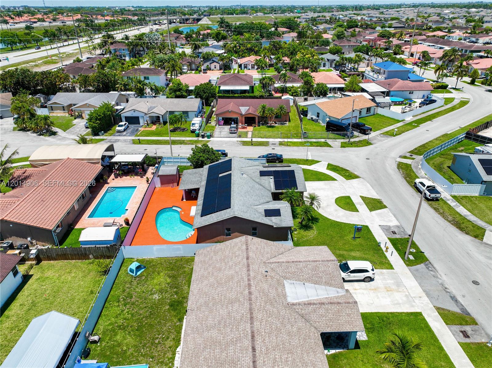 CAMBRIDGE ESTATES - Residential