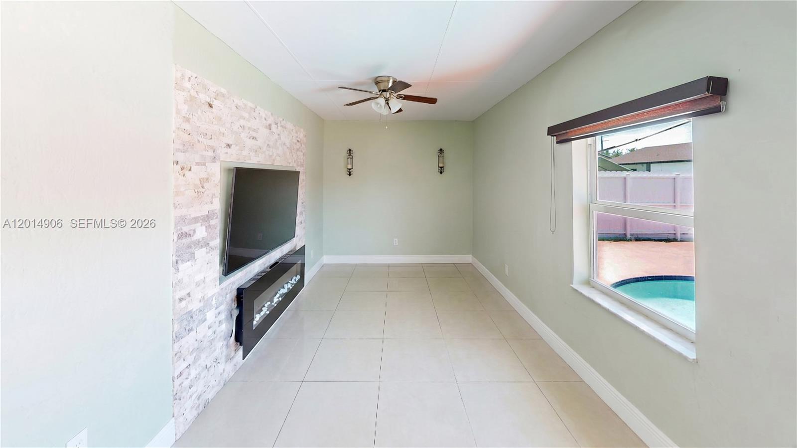 CAMBRIDGE ESTATES - Residential