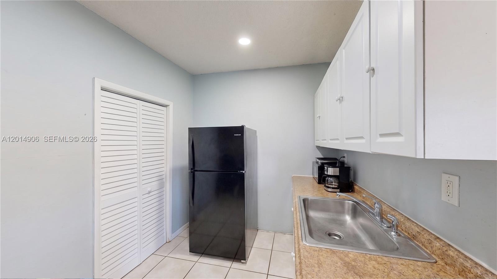 CAMBRIDGE ESTATES - Residential