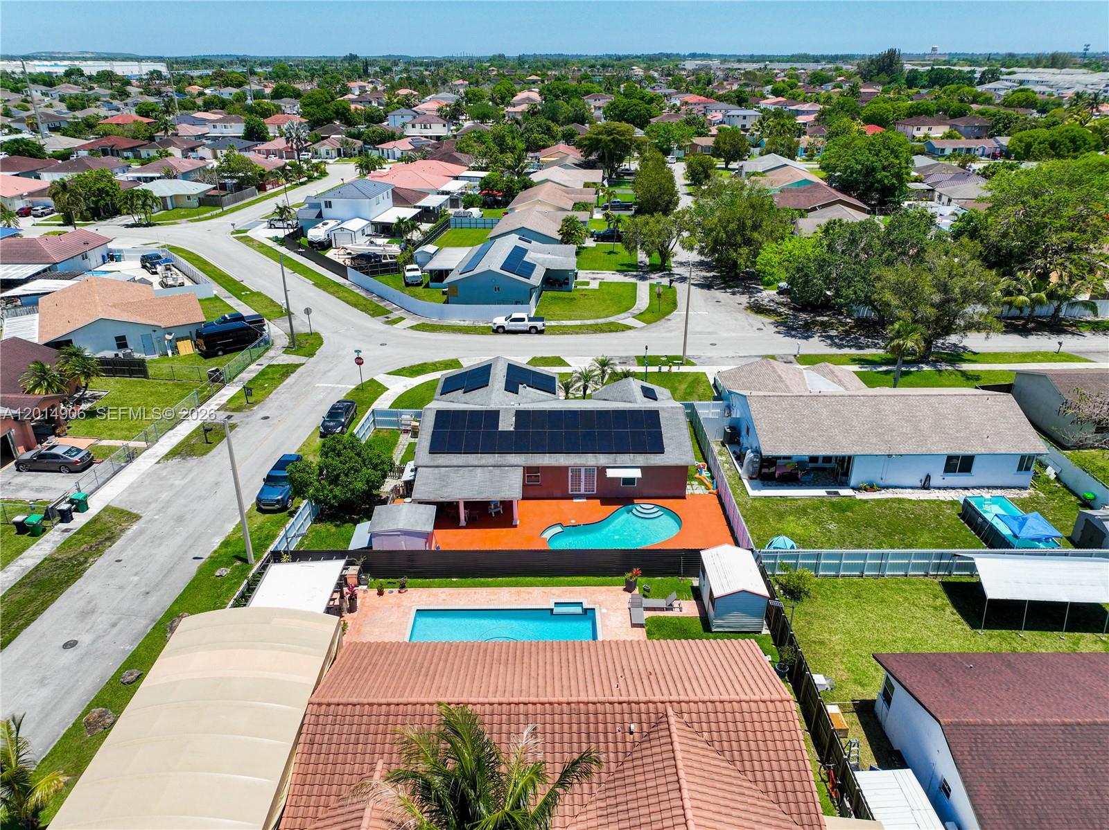 CAMBRIDGE ESTATES - Residential