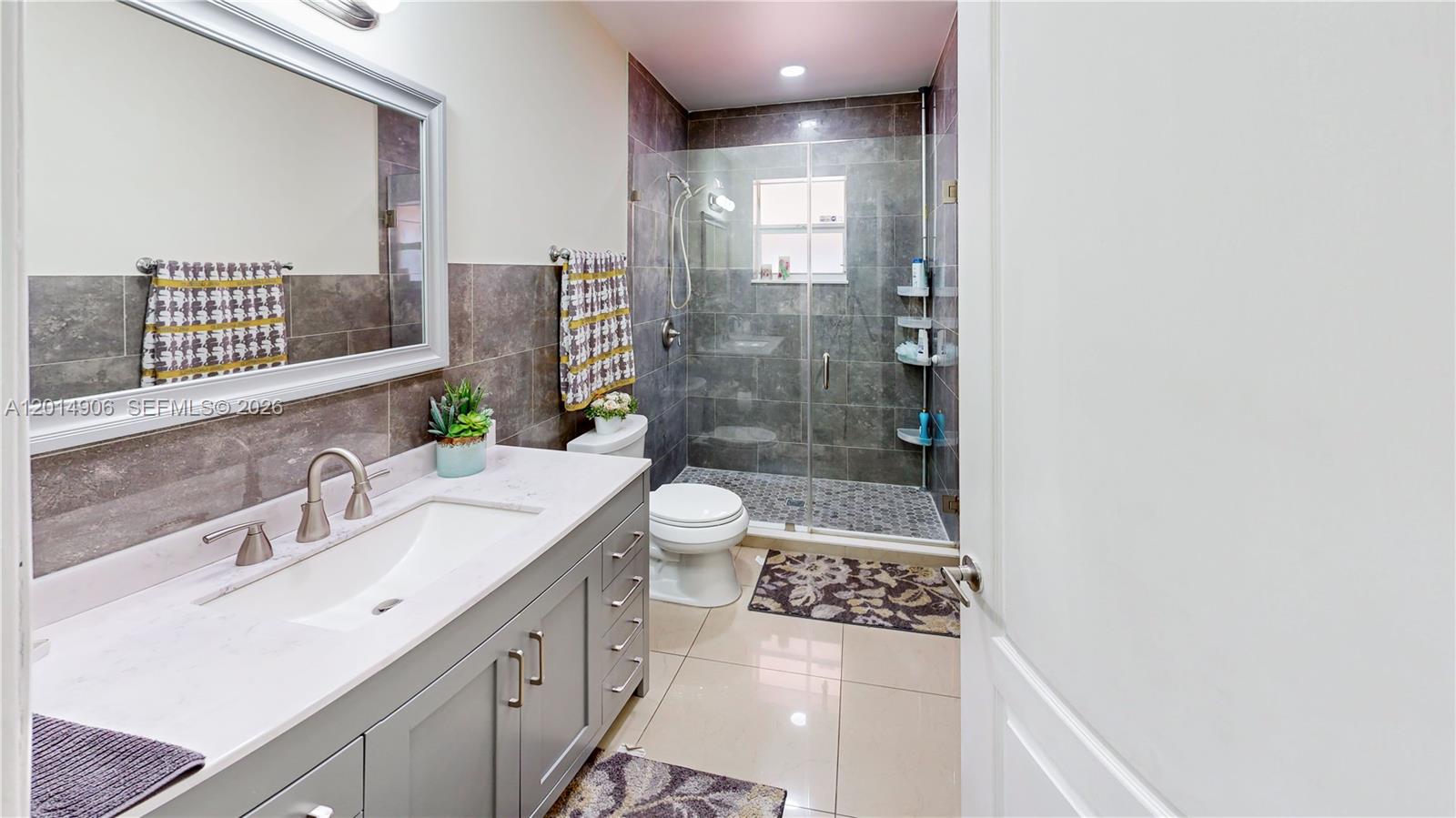 CAMBRIDGE ESTATES - Residential