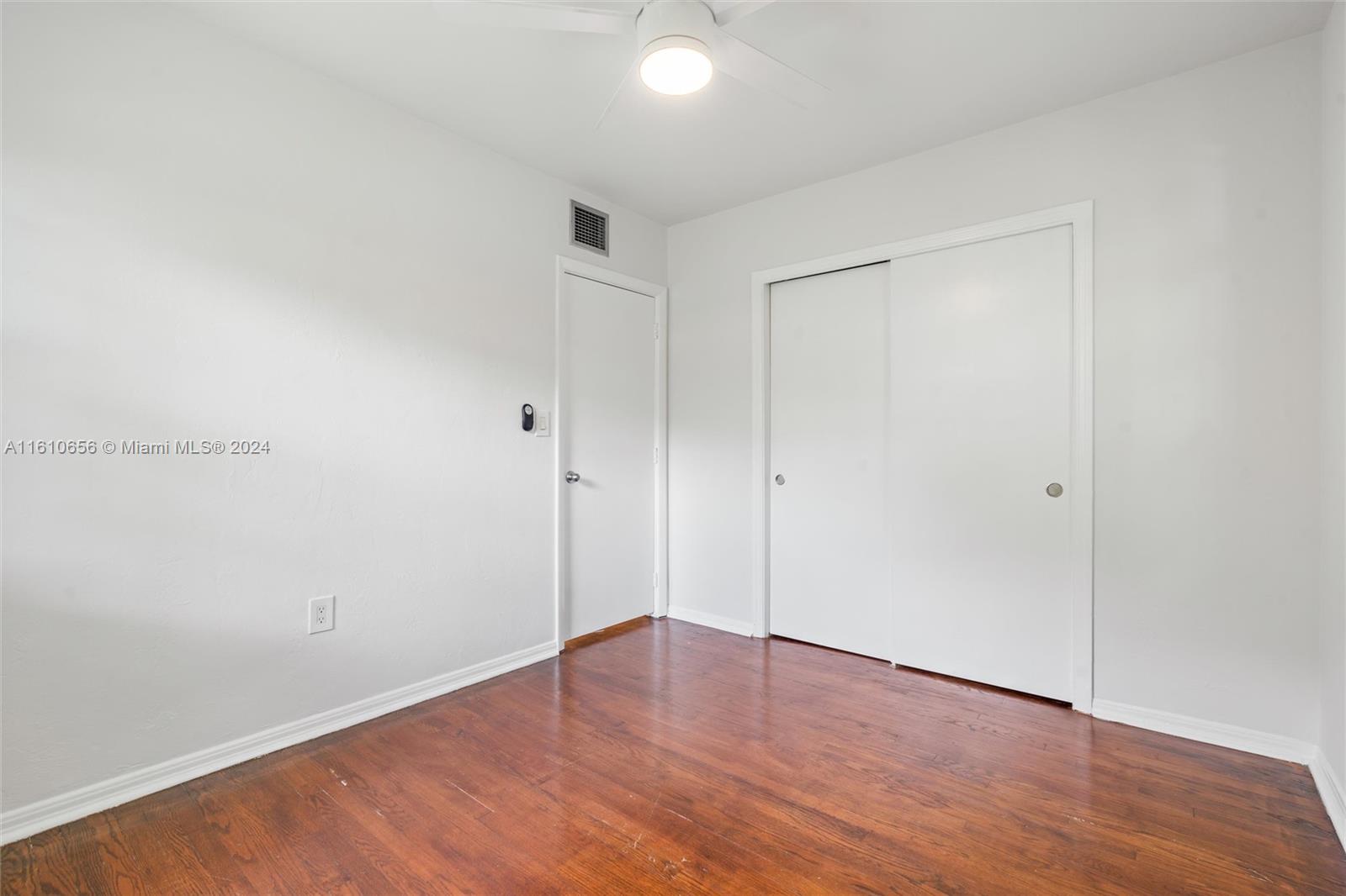 PATHWAYS CONDO - Residential