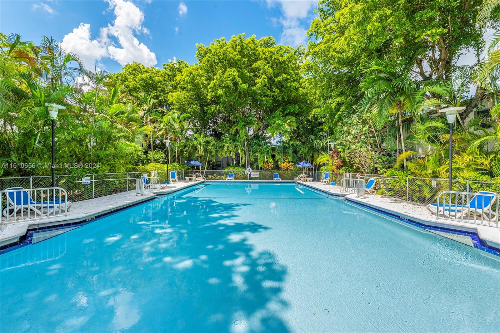 PATHWAYS CONDO - Residential