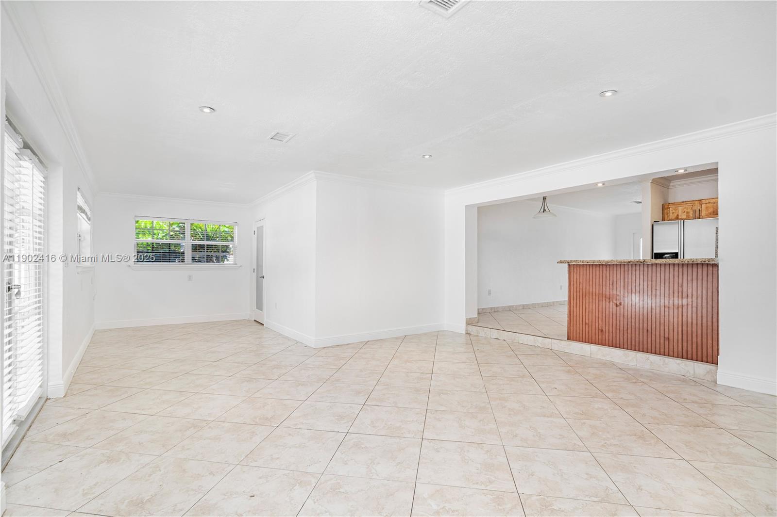 1000 SW 73rd Ave