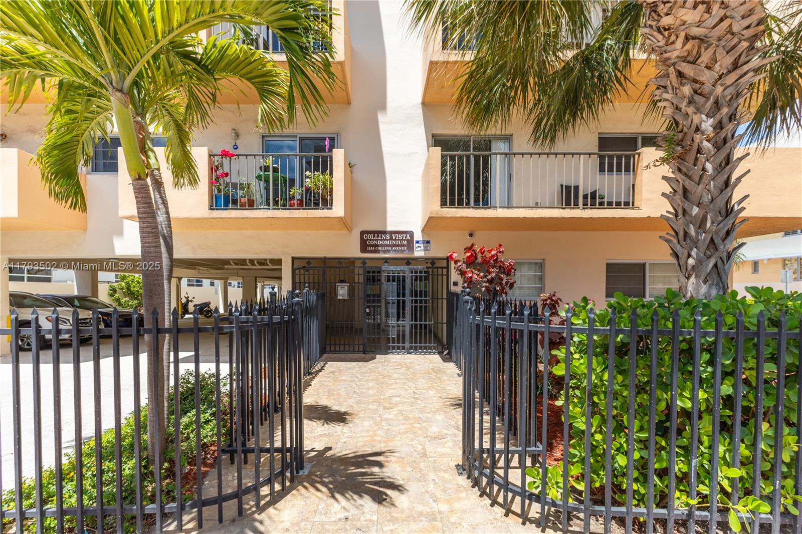 COLLINS VISTA CONDO - Residential