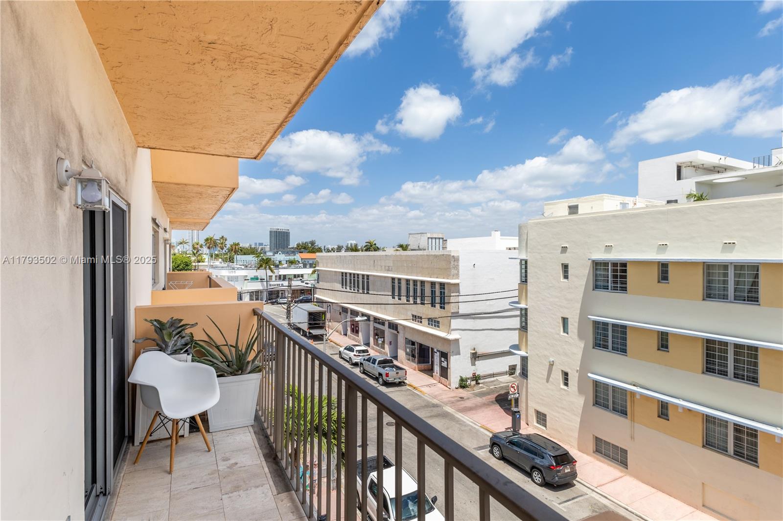 COLLINS VISTA CONDO - Residential