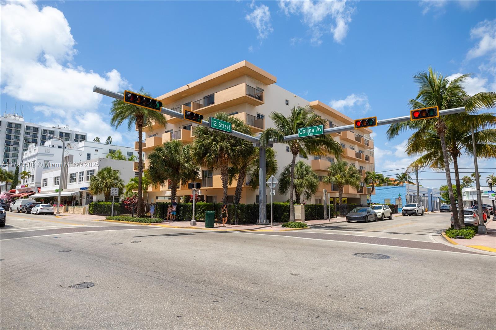 COLLINS VISTA CONDO - Residential