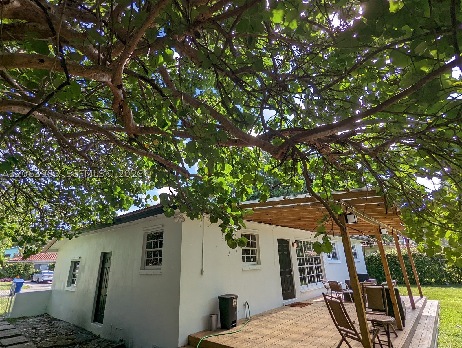 490 NW 90th St .