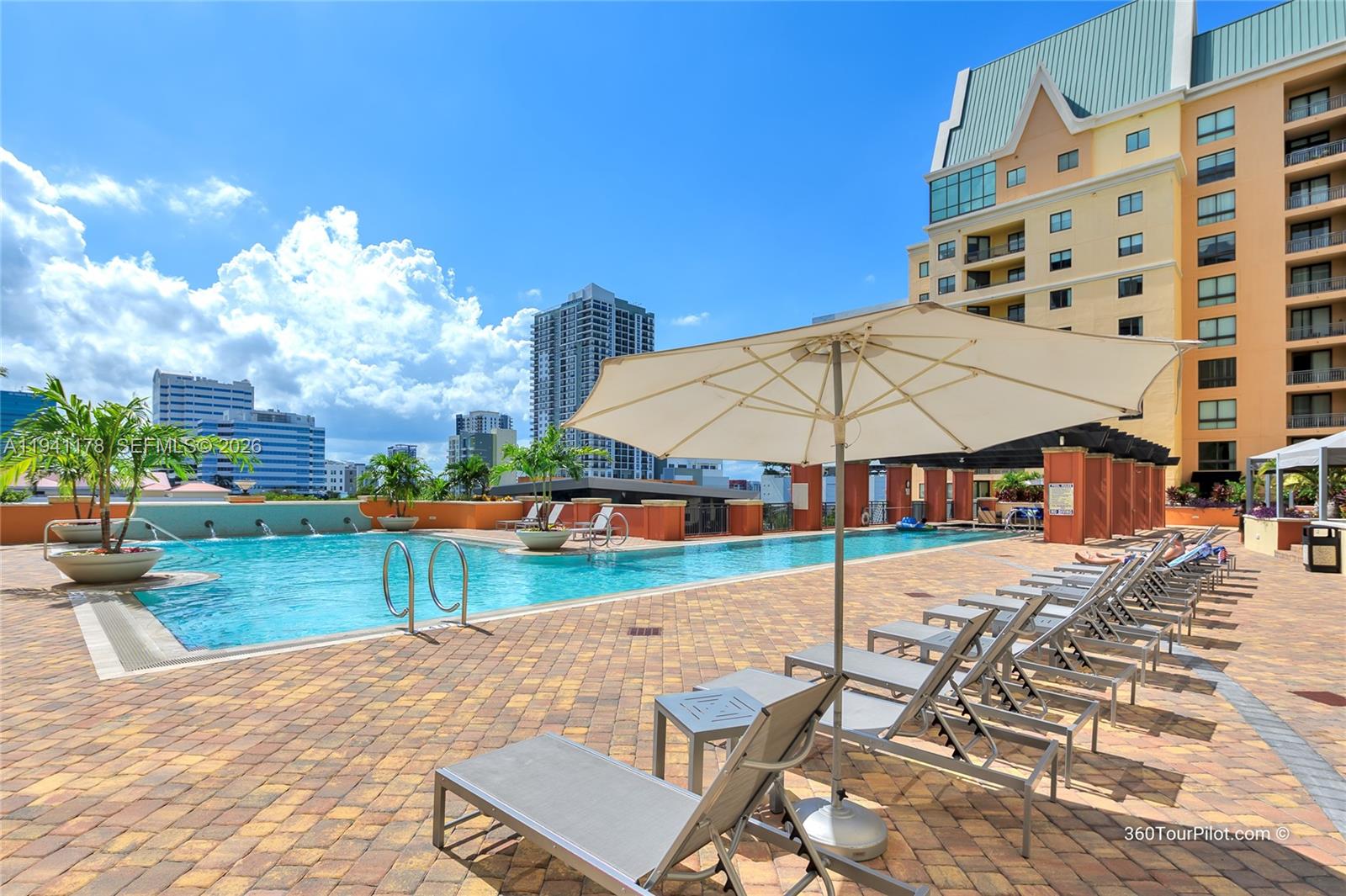 WAVERLY AT LAS OLAS CONDO - Residential