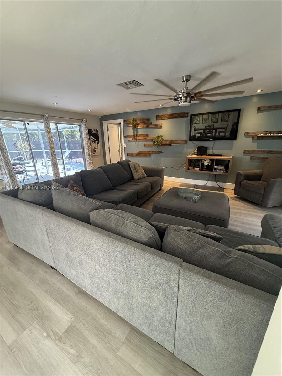 7328 Pebble beach rd