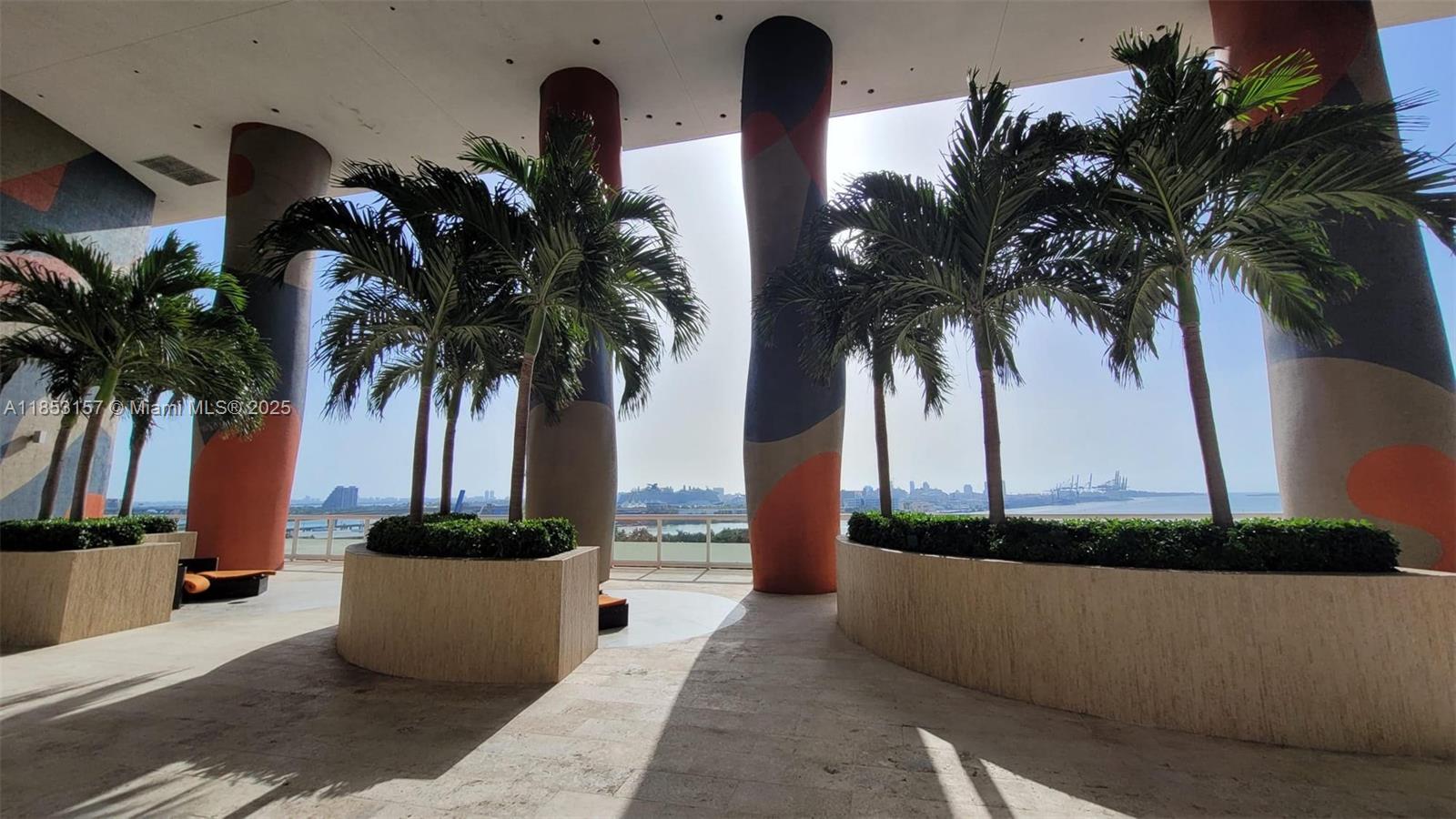 50 BISCAYNE CONDO - Residential