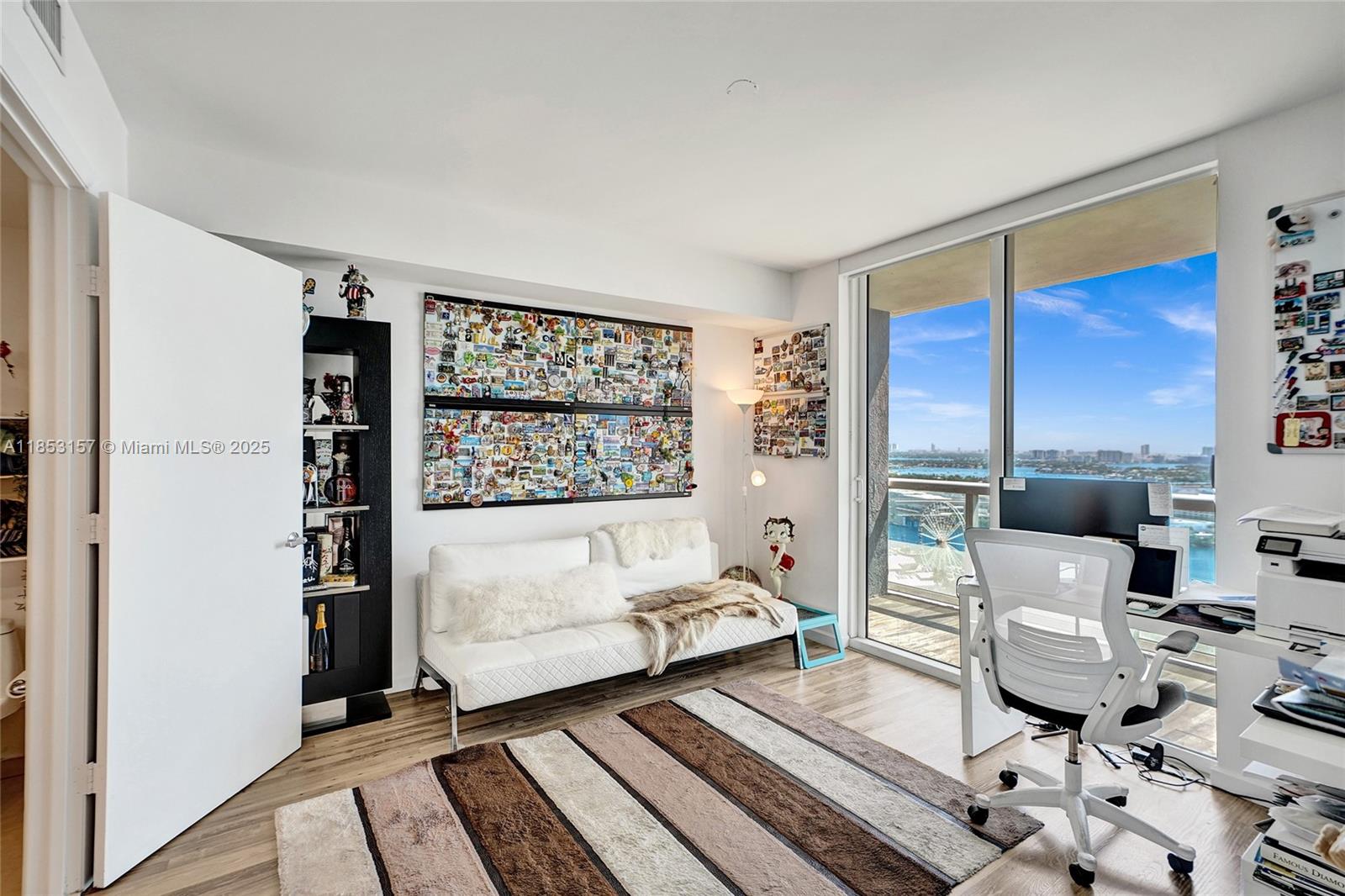 50 BISCAYNE CONDO - Residential