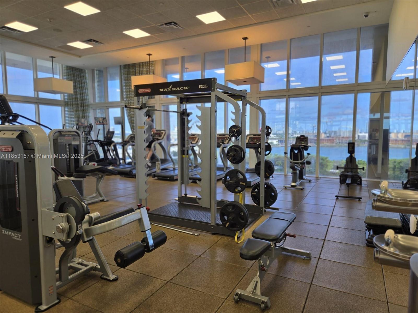 50 BISCAYNE CONDO - Residential