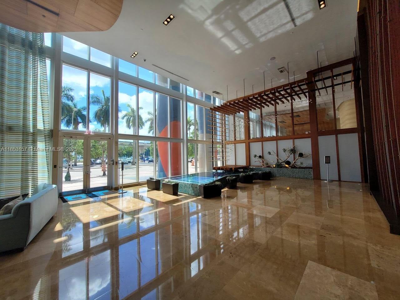 50 BISCAYNE CONDO - Residential
