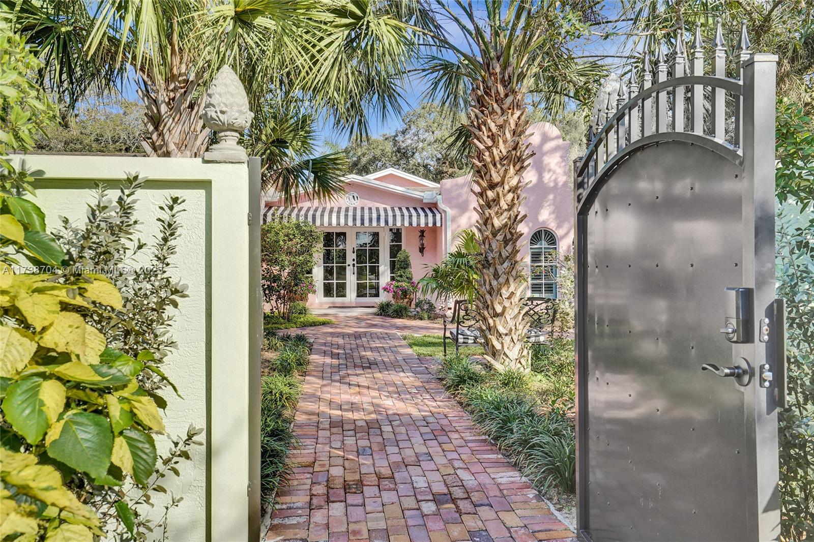 1990 Riverland Rd, Fort Lauderdale, Broward County, Florida - 4 Bedrooms  
3 Bathrooms - 